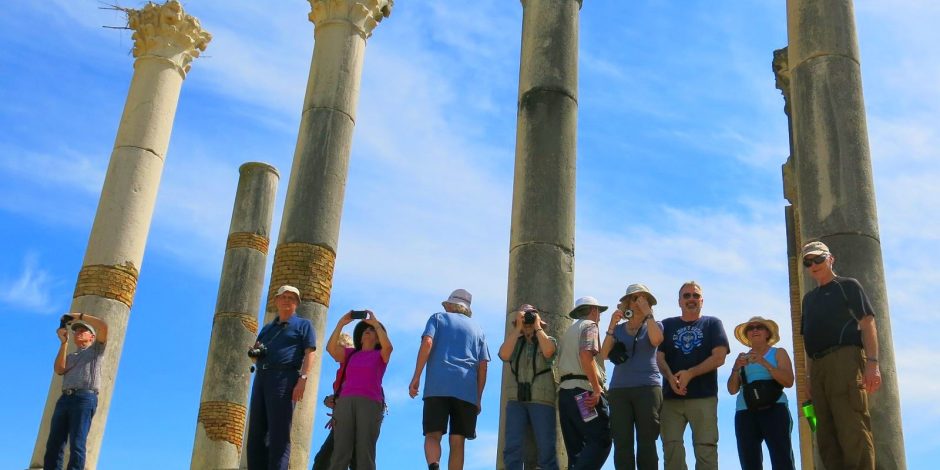 tourists in volubilis